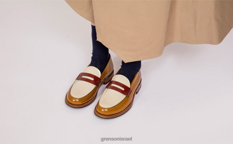 נשים לְהִשְׁתַזֵף לין Grenson J4F4Z232 מוֹקָסִינִים